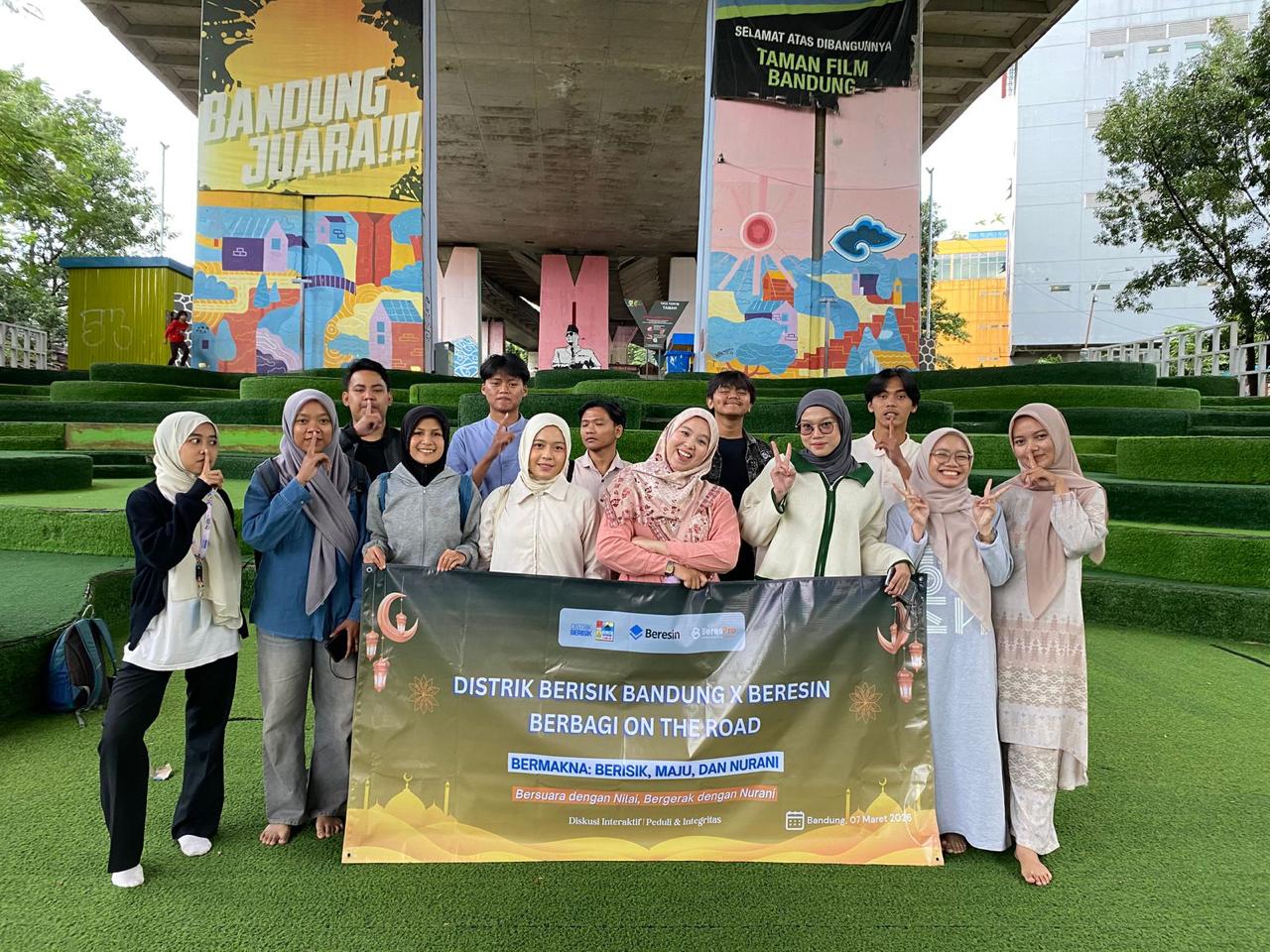 Beresin dan Distrik Bandung, Sebuah Aksi Kecil Mencoba Menjangkau yang Sering Terlewat